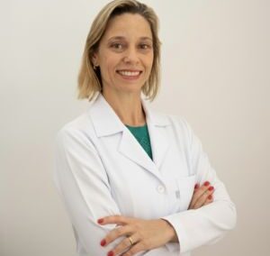 Dra. Giovana Ermetice